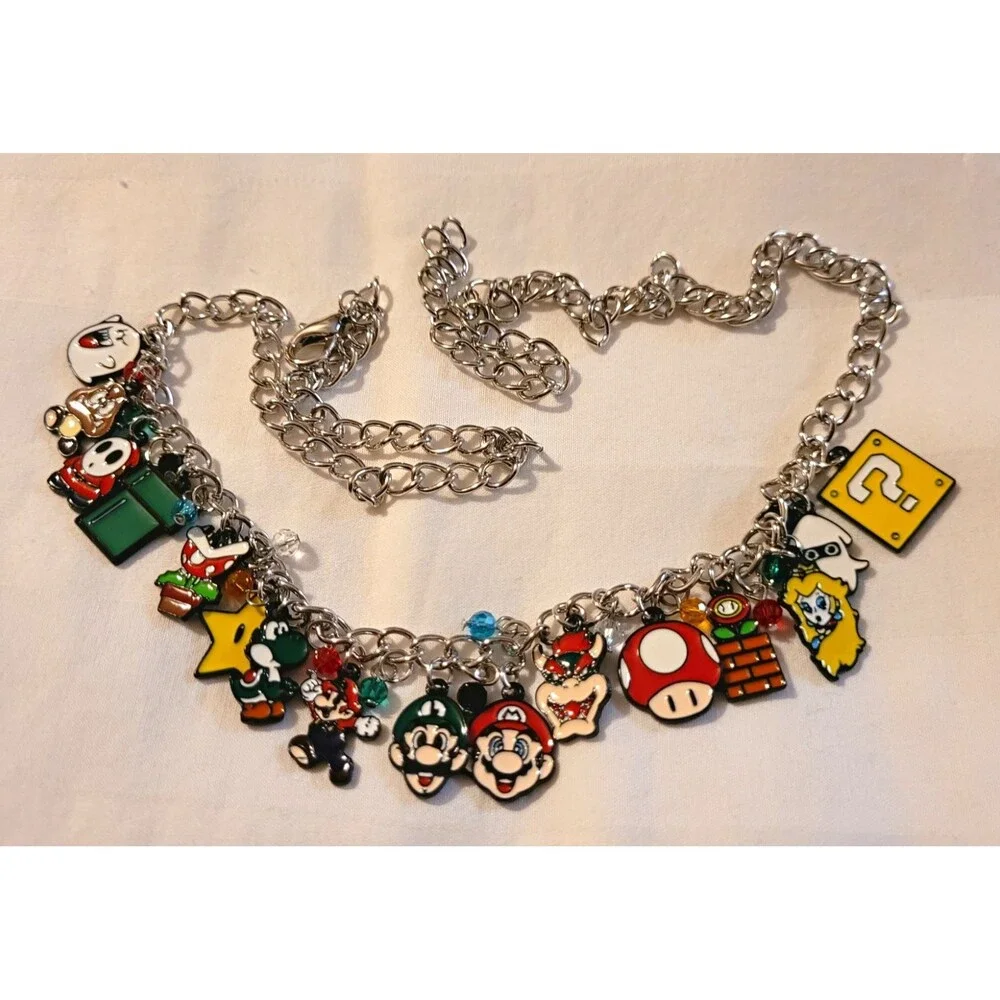 NWOT Super Mario Bros Charm Necklace Mario Luigi Princess Peach Yoshi Boo